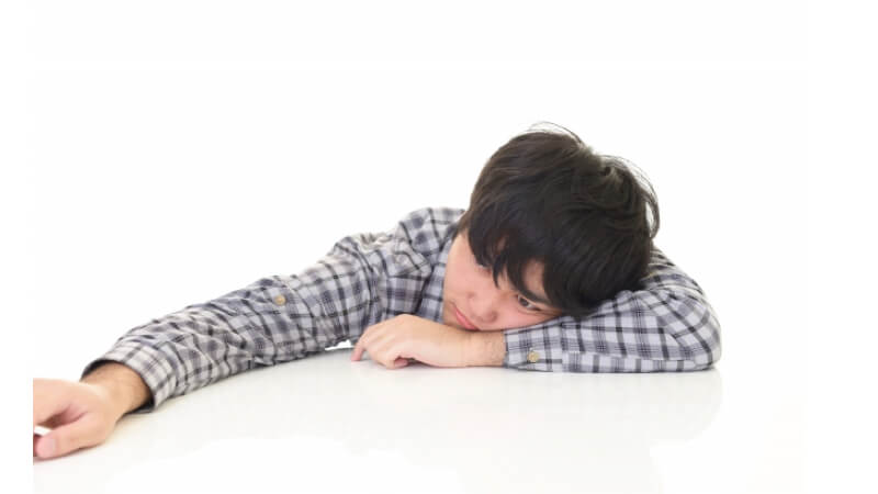 不調な男性のイメージ画像